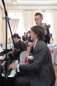 cocktail piano violon